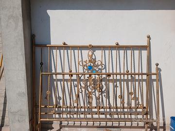 letto fatto a mano in ferro 