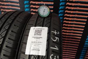 ESTIVE cod:7513 Misura 145 65 R15 72T Yokohama