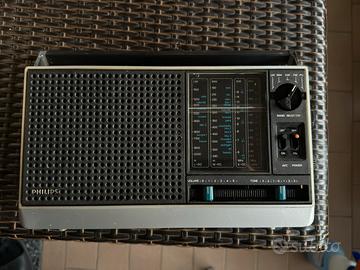 Radio philips 750