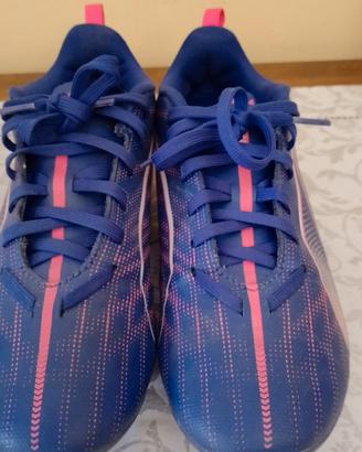 scarpe da calcio n. 36 Puma 