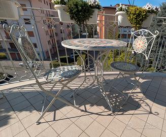 Tavolo e 4 sedie da balcone giardino 