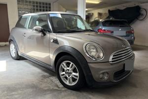 MINI ONE R56