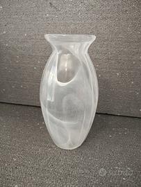 Vaso in vetro o pallino bianco vintage