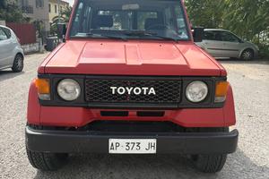 Toyota land cruiser lj70 2.4 