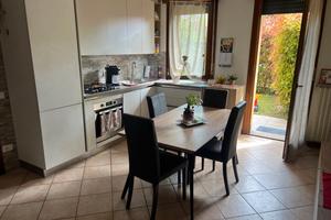 LIMENA Rif. L-LI811 Trilocale con giardino PRIVA