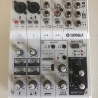 Mixer Yamaha AG06 MKI USB