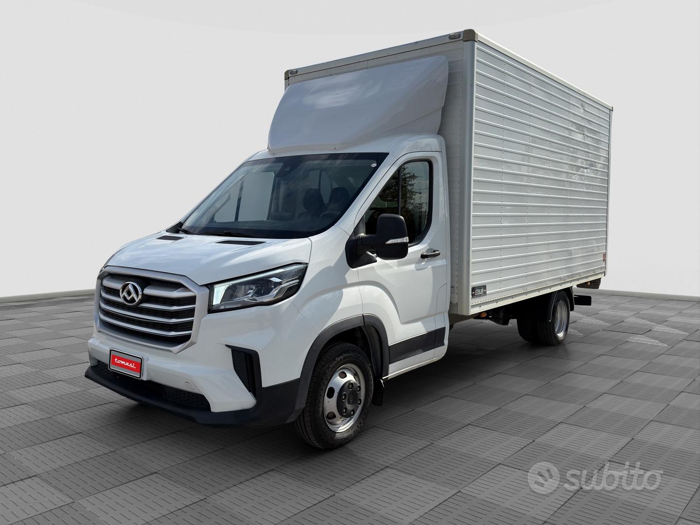 Maxus Deliver9