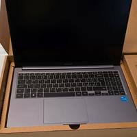 Samsung Galaxy Book4