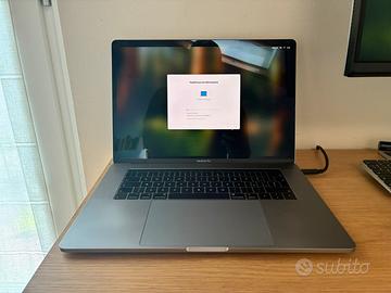 Macbook Pro Touch Bar 2018