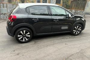 Citroen C3 Shine 1.2 Benzina 2023- Bicolore-fullop