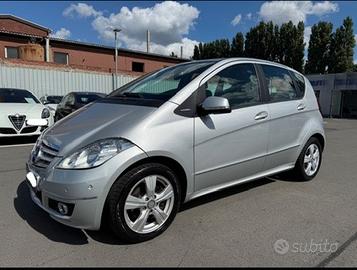 MERCEDES A180 CDI AVANTGARDE