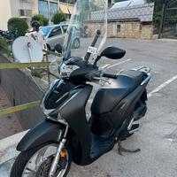 Honda SH 125i 2019 nero opaco