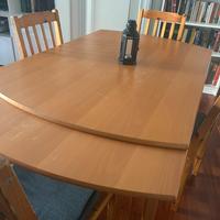 Tavolo ikea con sedie