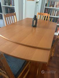 Tavolo ikea con sedie