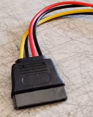 adattatori per alimentatore pc
