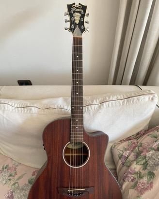 Chitarra D’Angelico preamplificata
