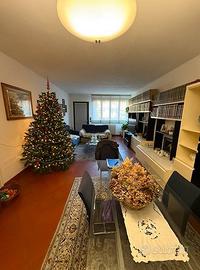 STUPENDA VILLETTA CENTRALE CON TRE AMERE DA LETTO