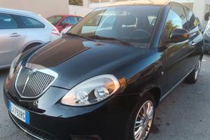 Lancia Ypsilon 1.2 69 CV