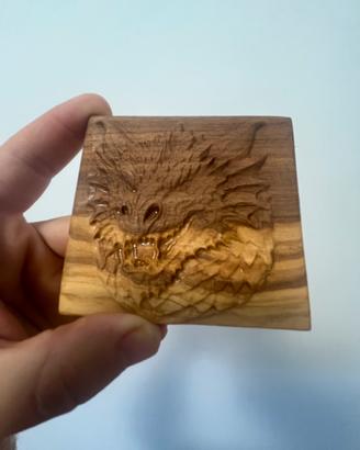 Bassorilievo 3D in legno – Drago – Lavorazione CNC