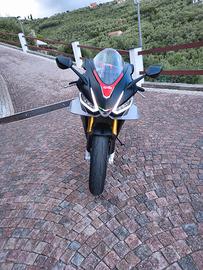 Aprilia RSV4 1100 2021