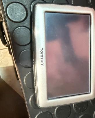 NAVIGATORE TOMTOM
