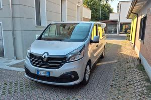 Renault Trafic 9 posti