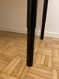 Scrivania angolare IKEA LINNMON nera