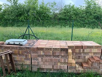 Mattoni forati lisci