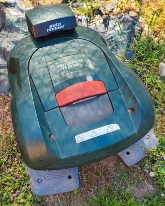 Robot tagliaerba Husqvarna Automower 220 AC
