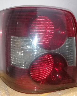 Fanale Posteriore Sinistro VW Passat B5 Variant