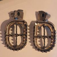 pedane maggiorate titanio