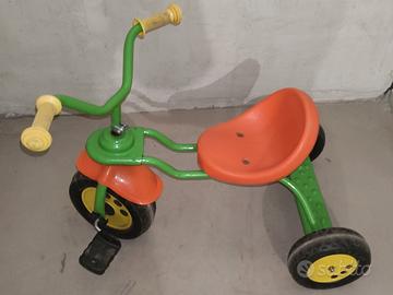 Triciclo Dudu Metallo 8029 rolly toys