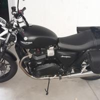triumph street twin