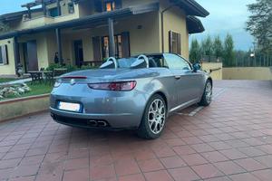  alfa romeo spider 