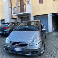 Mercedes a 180