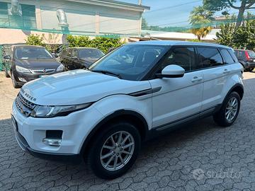 Land Rover Range Evoque 2.2 TD4 5p. Launch Edition