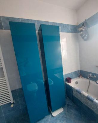 2 colonne per il bagno. Bellissime.