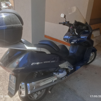 Honda silver Wing 600