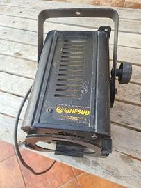 faretto professionale per illuminazione cinematog