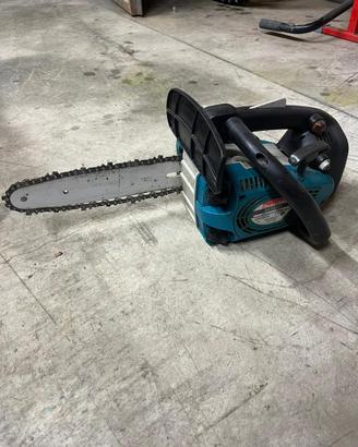 Makita DCS 230 T