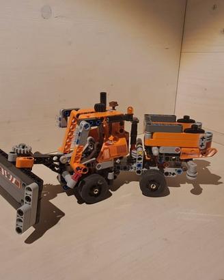 lego tecnic camion spazzaneve 42060
