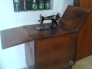 Macchina cucire d'epoca