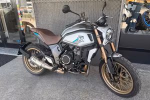 Cf Moto 700CL-X