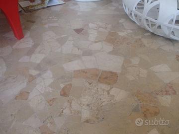 MARMO PER PAVIMENTI