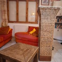 Tavolino e  lampada in rattan