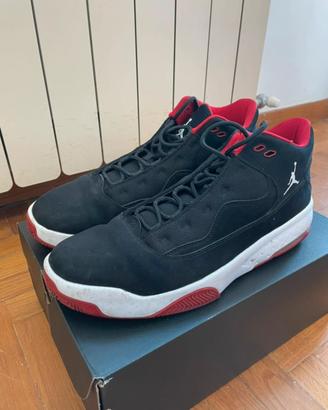 Air Jordan Max Aura 2