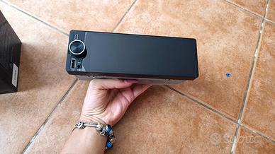 Autoradio 1 DIN con schermo da 6,28"