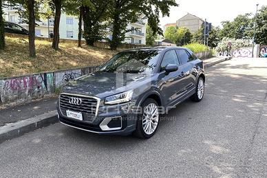 AUDI Q2 35 TFSI S tronic Business