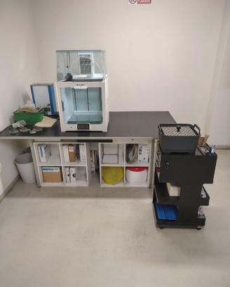 STAZIONE DI STAMPA 3D ATTREZZATA PER Metalli
