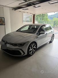 Golf R Line